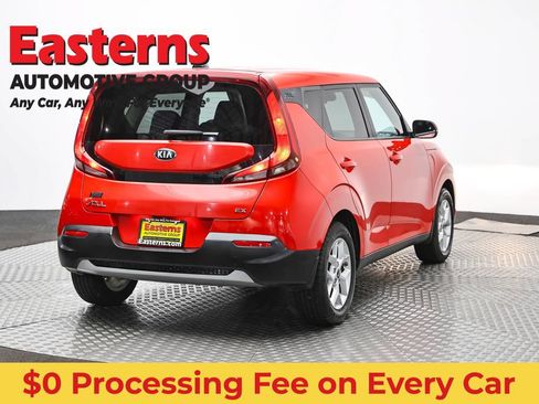Used 2020 Kia Soul EX FWD image 5