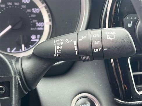 Used 2024 Toyota Highlander XSE image 28