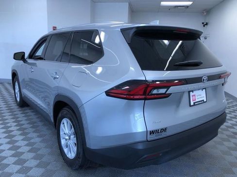 Certified 2026 Toyota Grand Highlander AWD image 12