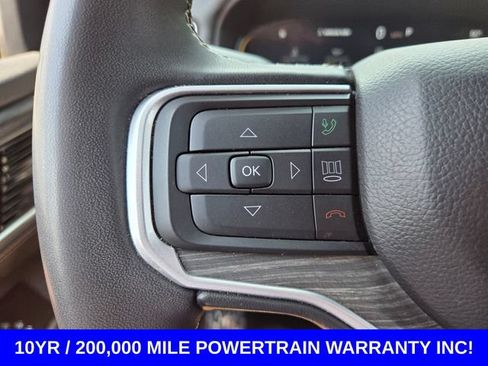 Used 2024 Jeep Wagoneer L Series II RWD image 20