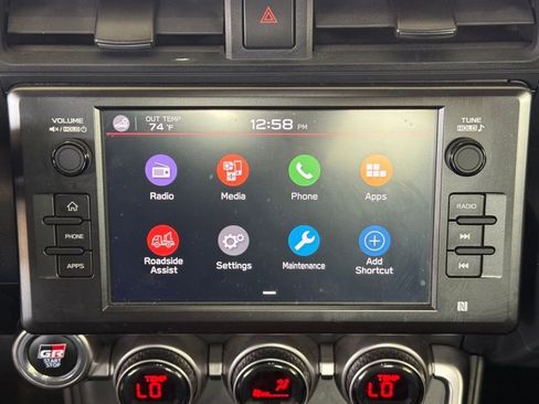 Used 2022 Toyota GR86 w/ ALL Weather Mat Package (TMS) RWD image 25