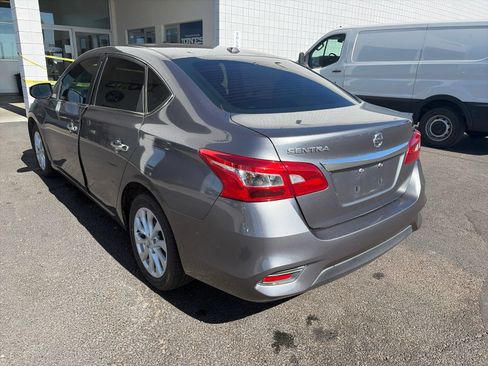 Used 2018 Nissan Sentra SV FWD image 3