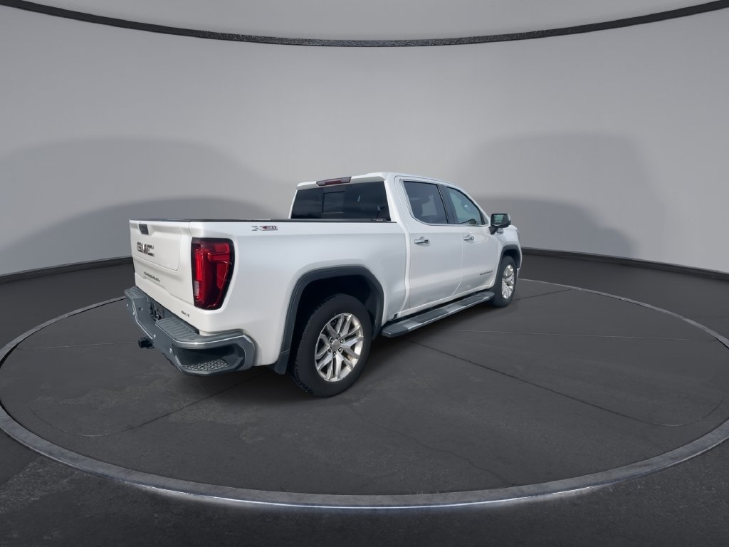 Used 2022 GMC Sierra 1500 SLT w/ SLT Premium Plus Package AWD/4WD image 8