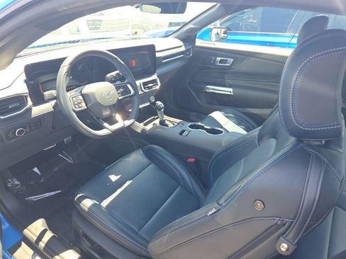 Used 2024 Ford Mustang GT Premium RWD image 3