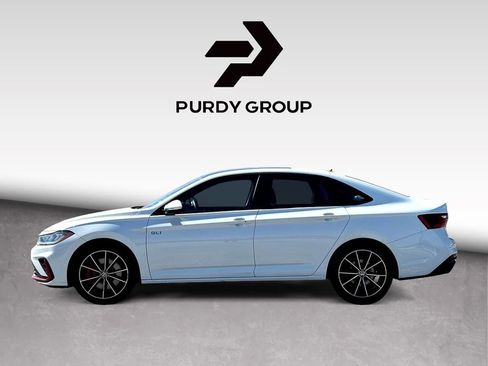 Certified 2025 Volkswagen Jetta GLI Autobahn image 5