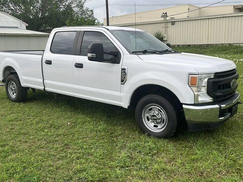 Used 2020 Ford F250 XL w/ Power Equipment Group RWD image 6