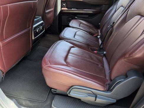 Used 2024 Ford Expedition Max Limited image 28
