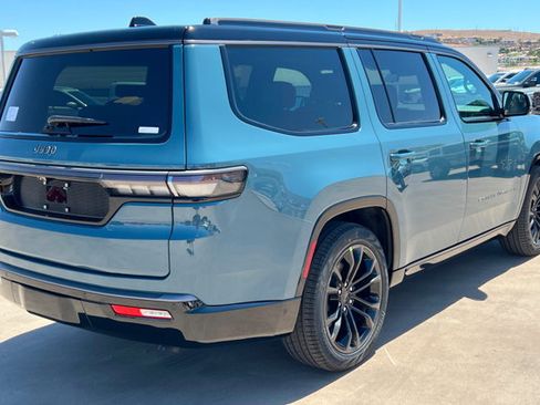 New 2026 Jeep Grand Wagoneer Summit AWD/4WD image 5