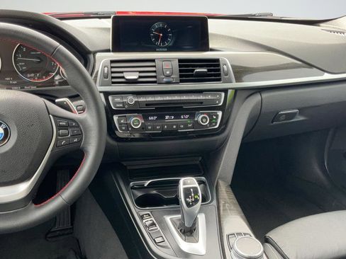 Used 2017 BMW 330i Sedan RWD image 16