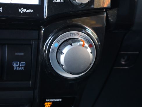 Used 2022 Toyota 4Runner TRD Off-Road Premium image 35