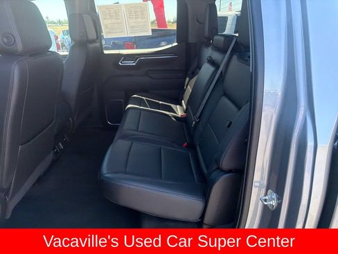 Used 2025 GMC Sierra 1500 SLT AWD/4WD image 22