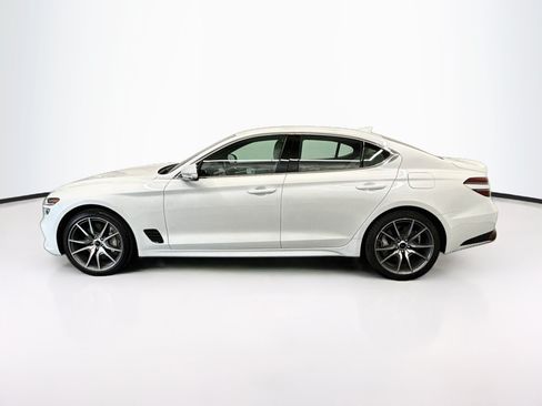 Used 2025 Genesis G70 2.5T RWD image 4