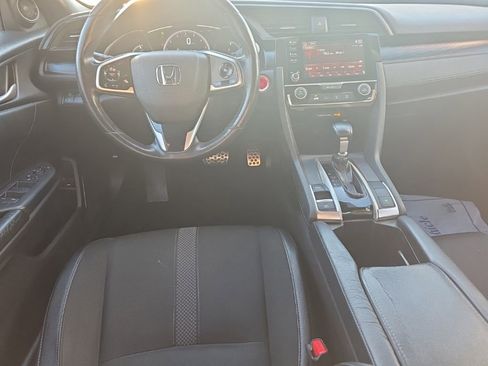 Used 2019 Honda Civic Sport image 17