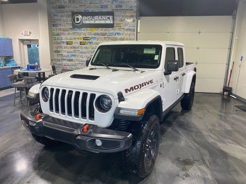 Used 2021 Jeep Gladiator Mojave AWD/4WD image 5