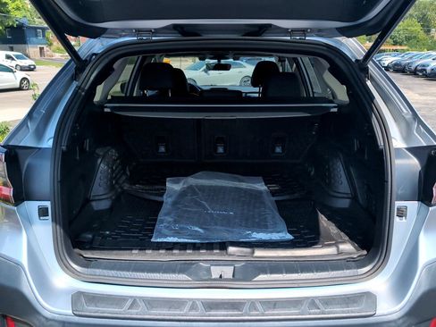 Used 2022 Subaru Outback Limited image 8