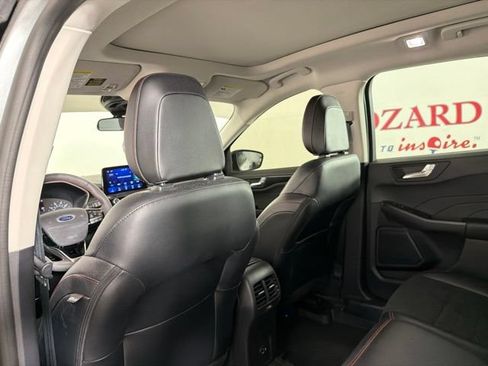 Certified 2022 Ford Escape SEL w/ SEL Stealth AWD Package image 14