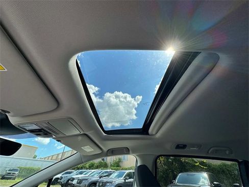 New 2026 Honda Odyssey EX-L image 13