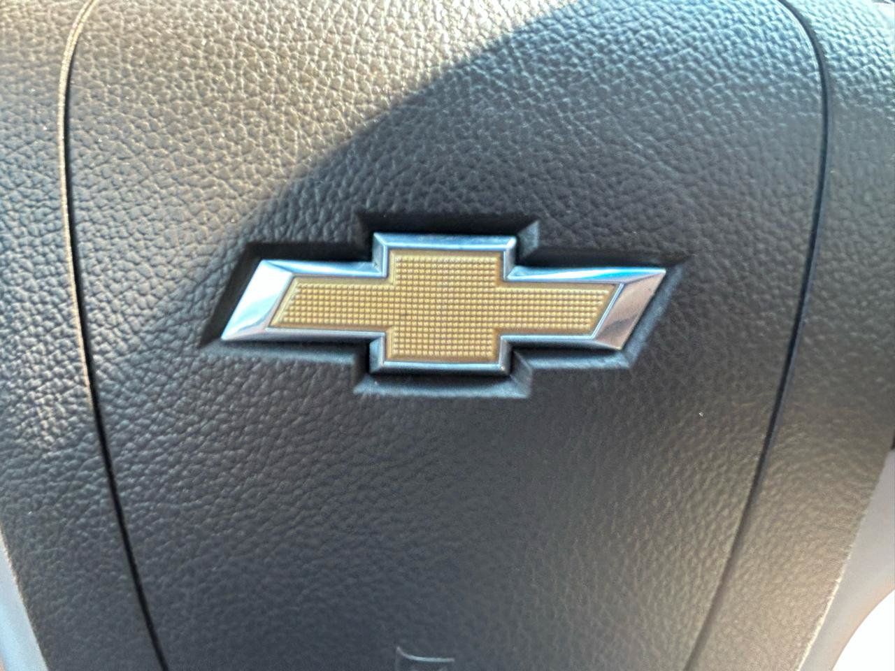 Used 2015 Chevrolet Cruze LTZ w/ Sun, Sound and Sport Package FWD image 21