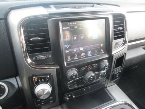 Used 2015 RAM 1500 Sport w/ Remote Start & Security Group image 16