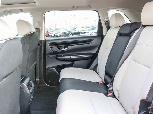 Certified 2025 Honda CR-V EX image 18