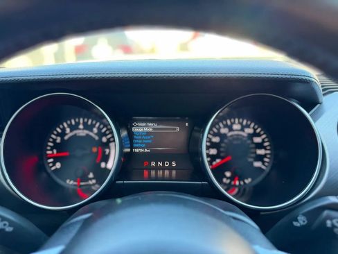 Used 2018 Ford Mustang Premium RWD image 49