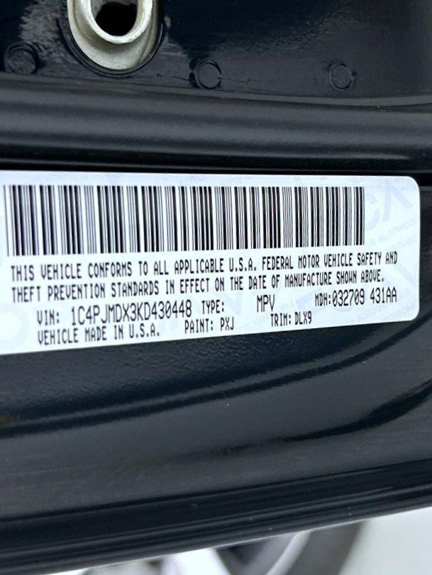 Used 2019 Jeep Cherokee Limited AWD/4WD image 26