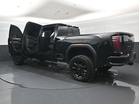 Used 2025 GMC Sierra 3500 AT4 w/ AT4 Premium Plus Package AWD/4WD image 54