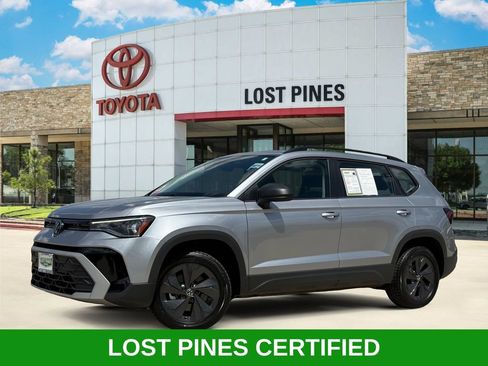 Used 2025 Volkswagen Taos S FWD image 1