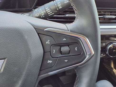 Used 2025 Chevrolet Trax ACTIV w/ Driver Confidence Package image 14