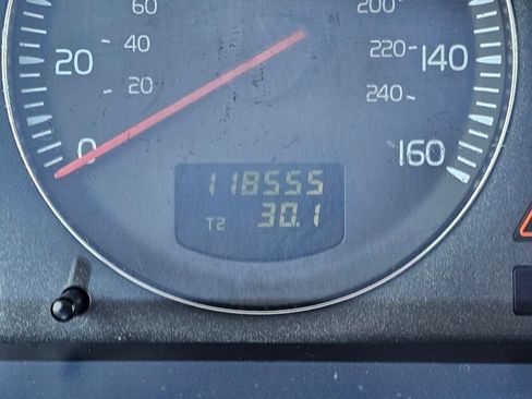 Used 2004 Volvo S80 2.5T image 27