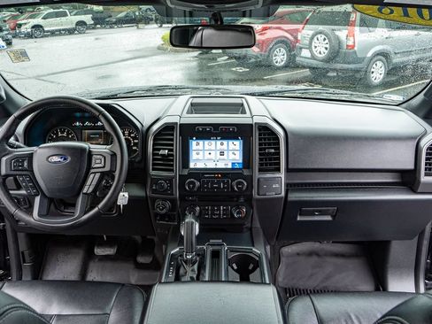 Used 2018 Ford F150 XLT w/ Equipment Group 302A Luxury AWD/4WD image 21