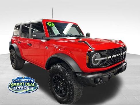 Used 2023 Ford Bronco Wildtrak image 7