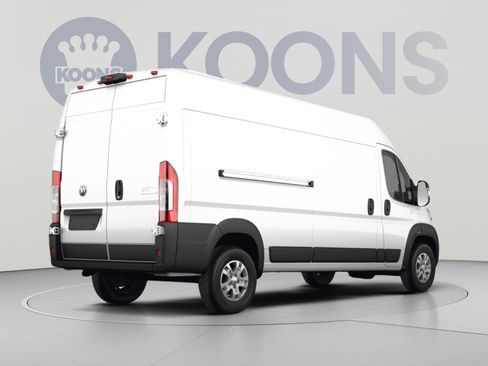 Used 2023 RAM ProMaster 2500 FWD image 4