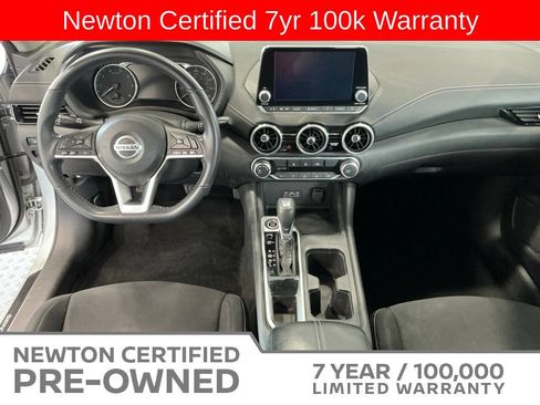 Used 2022 Nissan Sentra SV FWD image 9