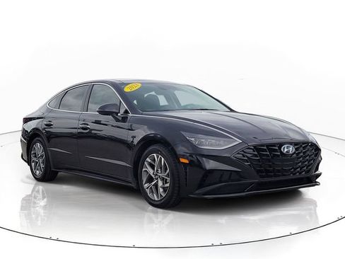 Used 2023 Hyundai Sonata SEL w/ Convenience Package FWD image 3