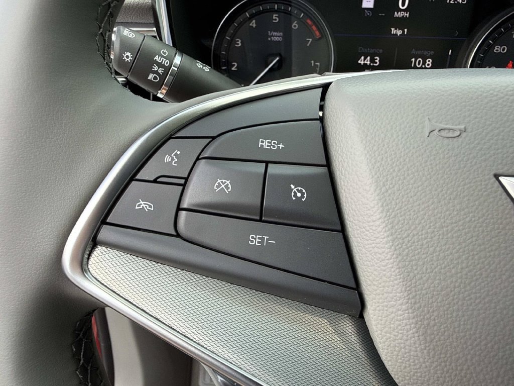 New 2026 Cadillac XT5 Premium Luxury FWD image 30