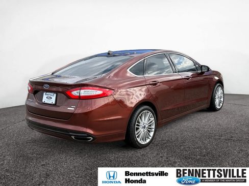 Used 2016 Ford Fusion SE w/ Equipment Group 202A image 5