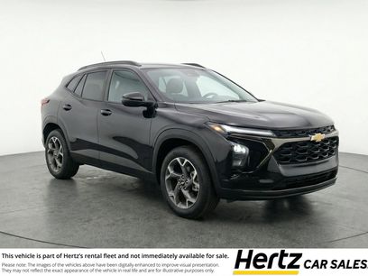 Used 2025 Chevrolet Trax LT
