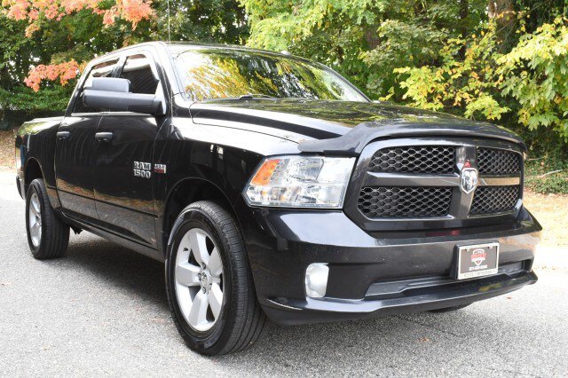 Used 2016 RAM 1500 Express AWD/4WD image 3