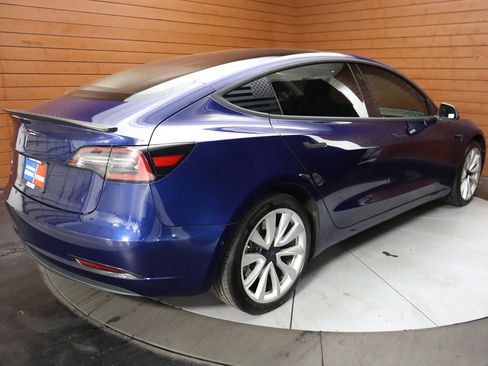 Used 2018 Tesla Model 3 Long Range image 23