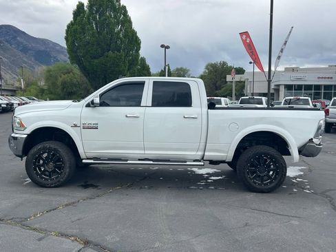 Used 2016 RAM 2500 Laramie AWD/4WD image 15