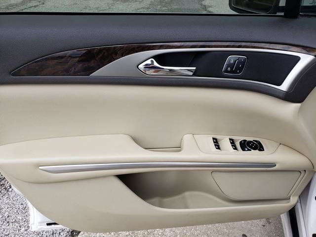 Used 2015 Lincoln MKZ w/ Equipment Group 102A Reserve FWD image 11