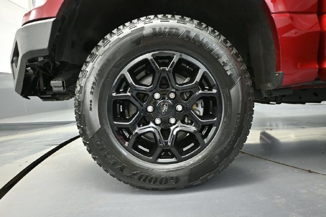 Used 2019 Ford F150 XLT w/ XTR Package AWD/4WD image 12