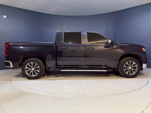 Used 2022 Chevrolet Silverado 1500 LT image 8