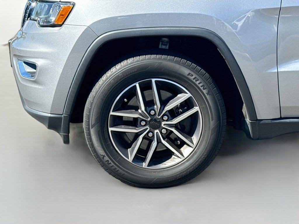 Used 2021 Jeep Grand Cherokee Limited w/ Luxury Group II AWD/4WD image 39