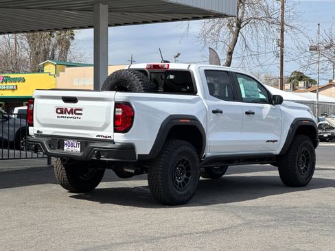 New 2024 GMC Canyon AT4X w/ AT4X AEV Edition image 3