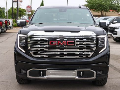 New 2026 GMC Sierra 1500 Denali w/ Technology Package AWD/4WD image 2