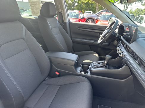 Used 2026 Honda CR-V EX image 13