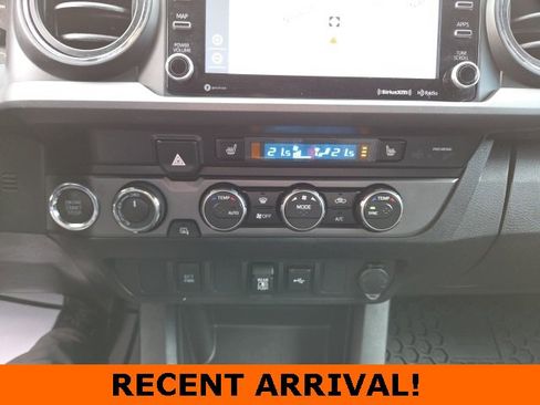 Used 2021 Toyota Tacoma TRD Off-Road image 13