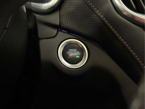 Certified 2021 Chevrolet Equinox Premier image 18